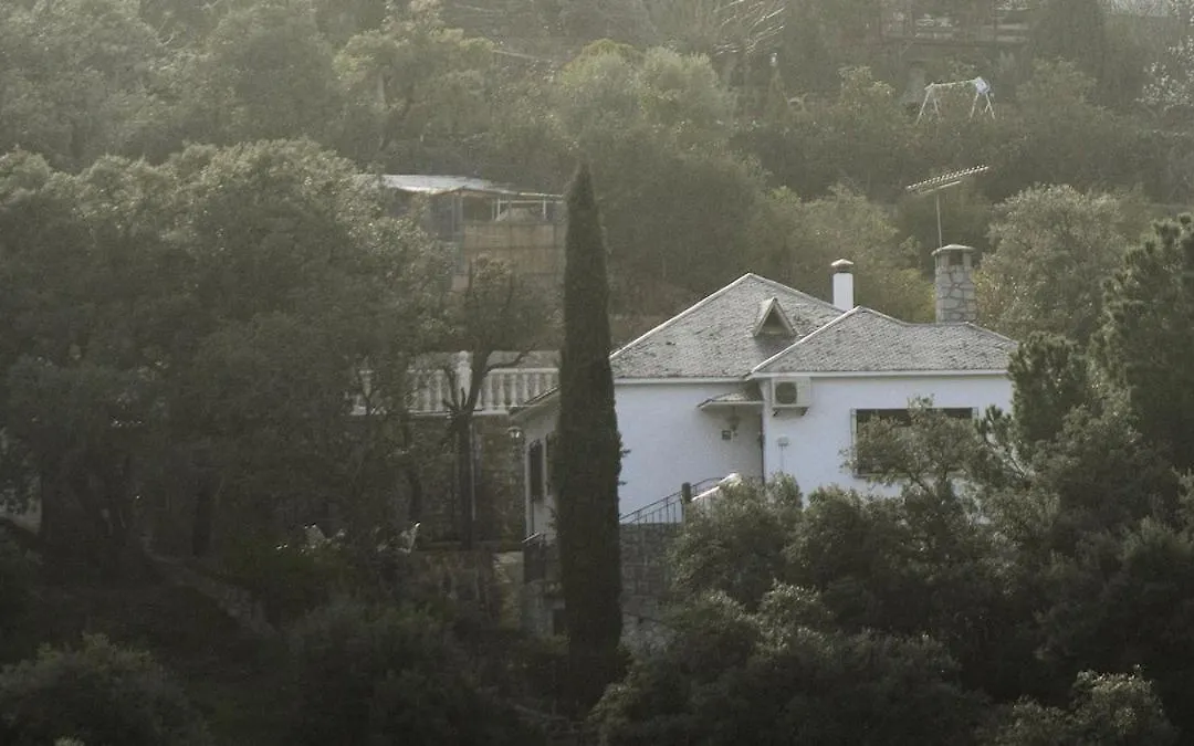 Casa Rural Río Cedena-1